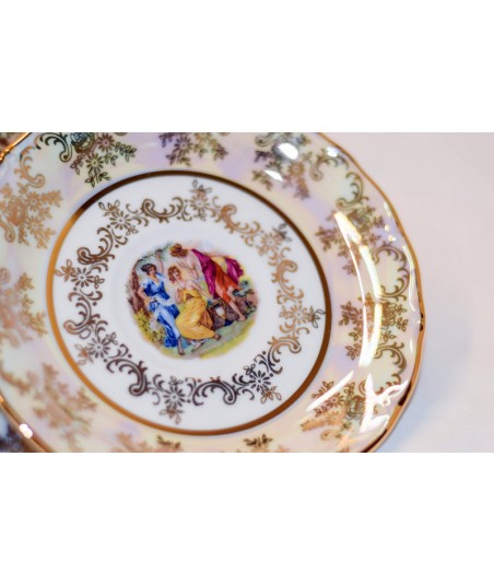 Benedikt porceliano arbatos...