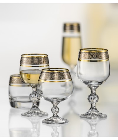 TAURĖS BRENDŽIUI 250 ML 6 VNT. CLAUDIA PAAUKSUOTOS SU GRAVIRUOTAIS RAŠTAIS IR PLATINA