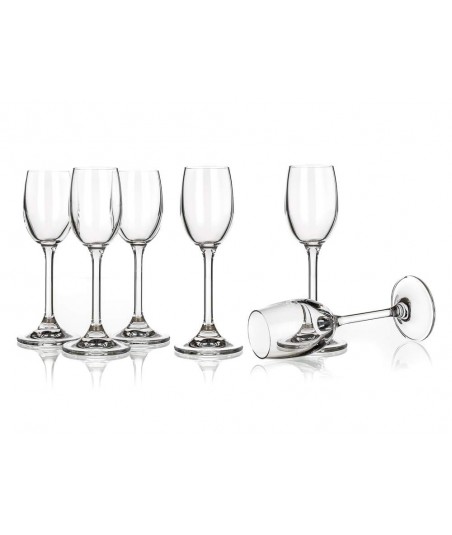 Taurės stipriems gėrimams...